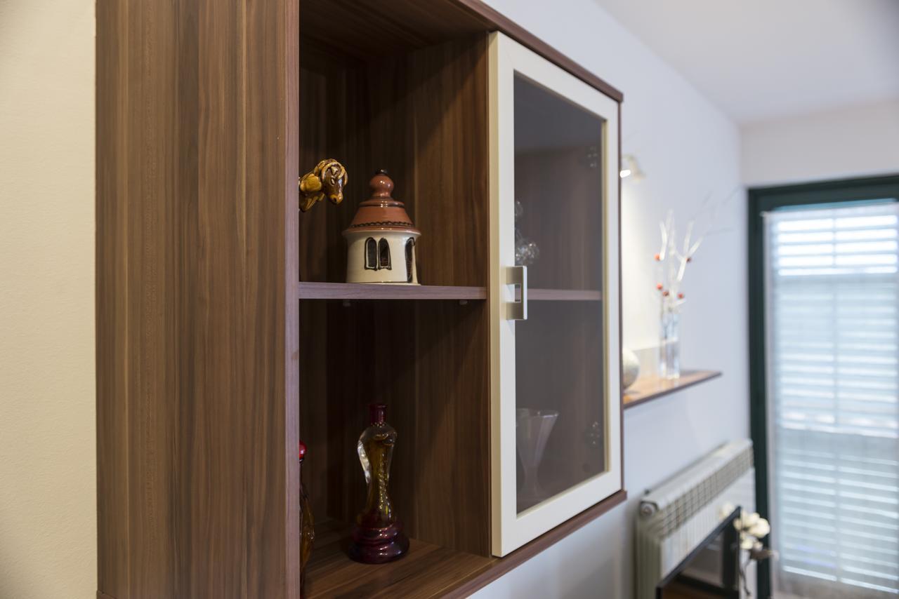 Apartment Blazenka プーラ エクステリア 写真