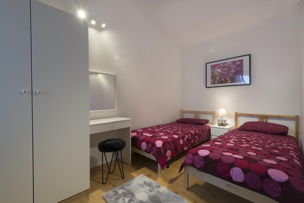 Apartment Blazenka プーラ エクステリア 写真