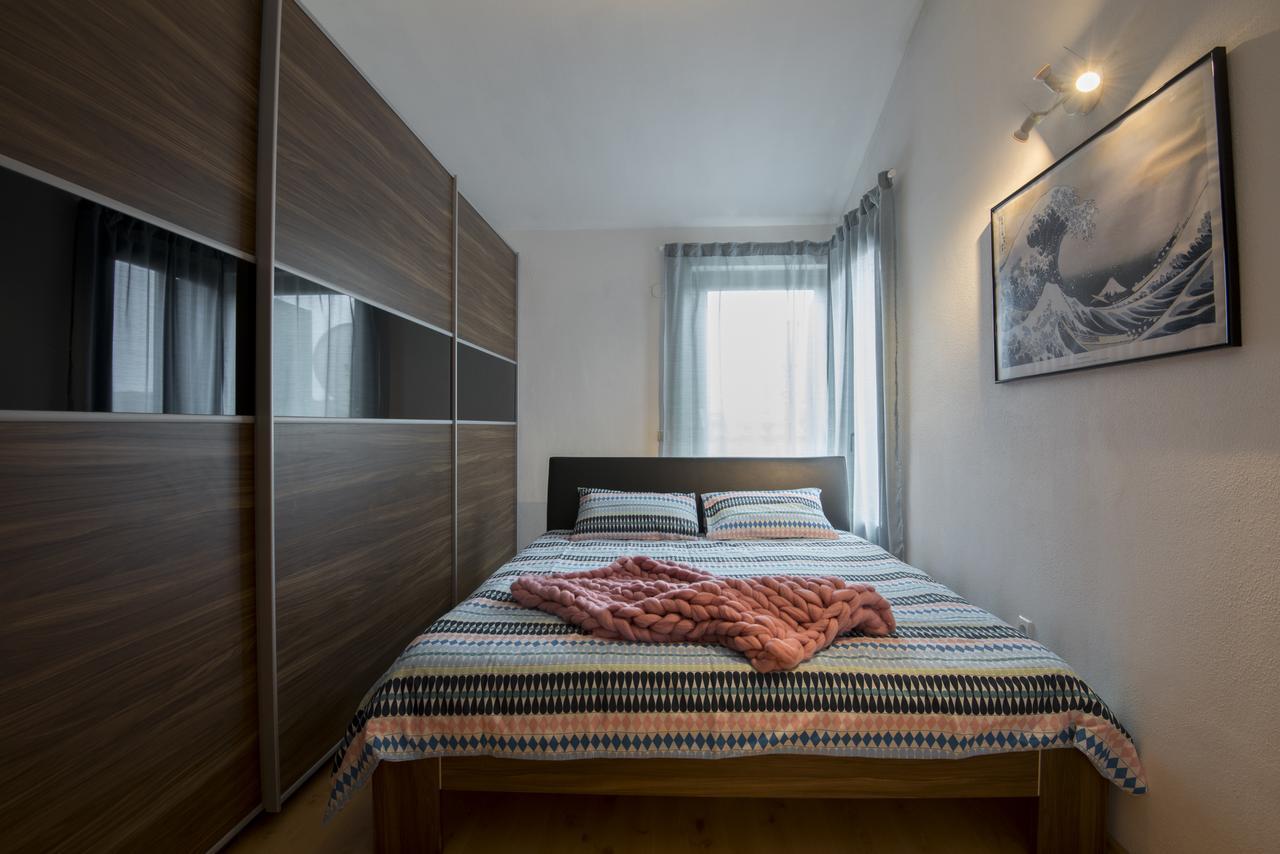 Apartment Blazenka プーラ エクステリア 写真