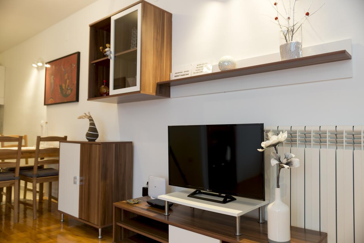 Apartment Blazenka プーラ エクステリア 写真