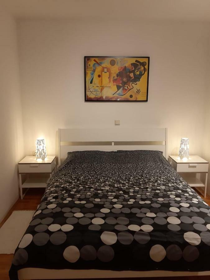 Apartment Blazenka プーラ エクステリア 写真